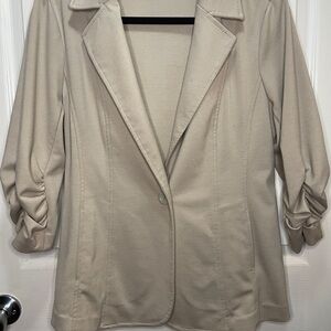 Susan Graver Beige Blazer